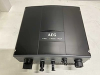Aeg - 1.0k omvormer t.b.v. zonnepanelen (5x) - afbeelding 1 van  5