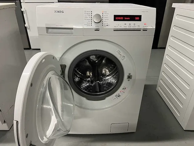 Aeg - lavamat - frigidaire tafelmodel vriezer + aeg lavamat wasmachine 7kg - afbeelding 3 van  11