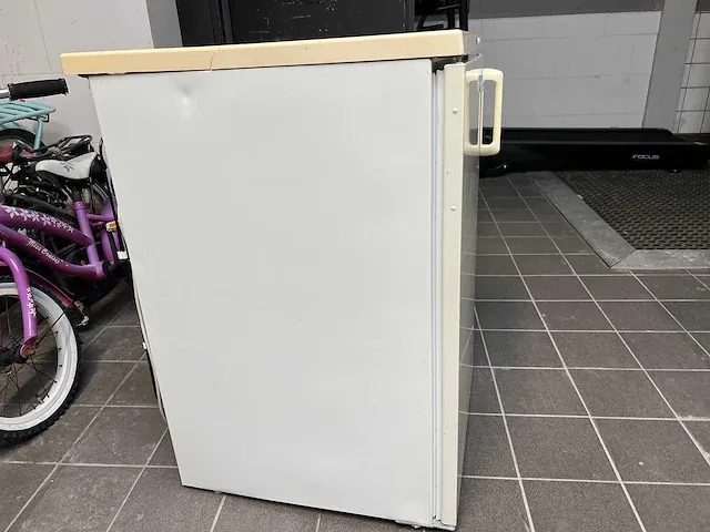 Aeg - lavamat - frigidaire tafelmodel vriezer + aeg lavamat wasmachine 7kg - afbeelding 7 van  11