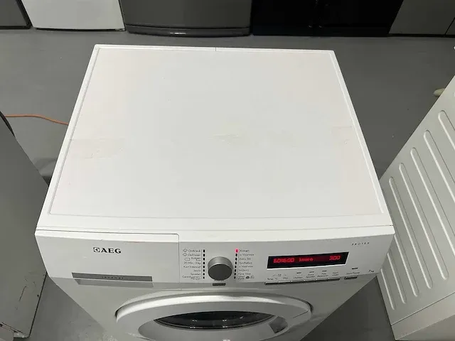 Aeg - lavamat - frigidaire tafelmodel vriezer + aeg lavamat wasmachine 7kg - afbeelding 10 van  11