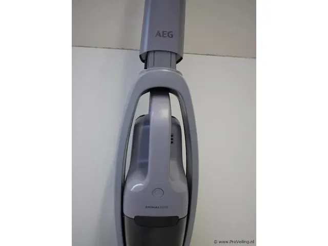 Aeg as52a212xn oplaadbare steelstofzuiger - afbeelding 4 van  7