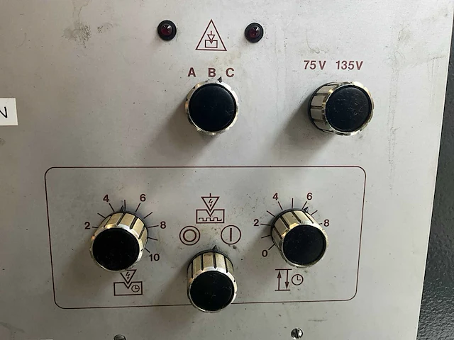 Aeg-elotherm elbomat 111s zinkvonkmachine - afbeelding 17 van  30