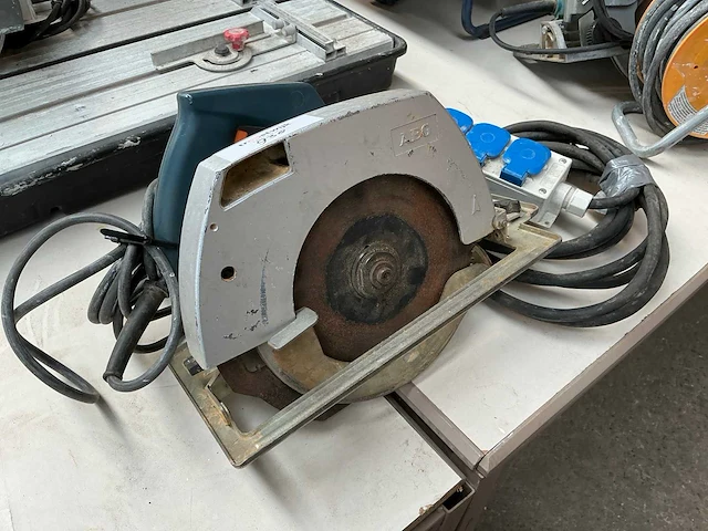 Aeg hk75 cirkelzaagmachine - afbeelding 1 van  6