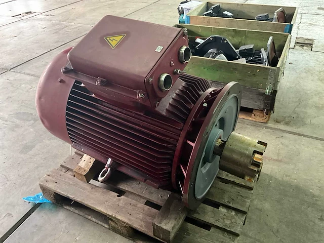 Aeg ka7315m-bb05g-z elektromotor - afbeelding 2 van  5