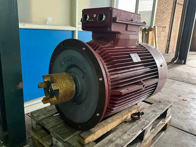 Aeg ka7315m-bb05g-z elektromotor - afbeelding 1 van  6
