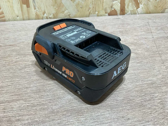 Aeg l1830r/3.0 ah accu - afbeelding 2 van  8