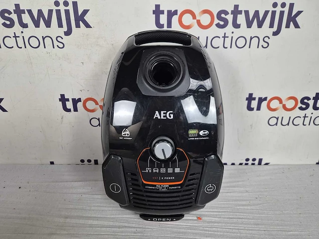 Aeg vx7-2-eb-c stofzuiger met zak - afbeelding 2 van  4