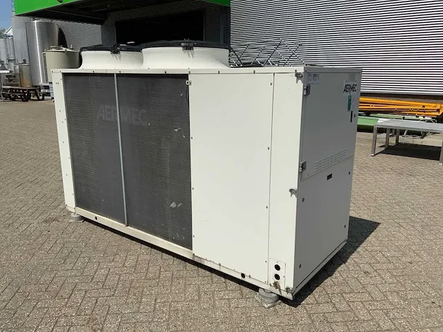 Aermec nra500 chiller - afbeelding 4 van  5