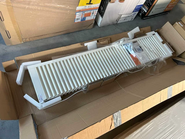 Aeroflow - slim 2000w - elektrische radiator - afbeelding 1 van  4