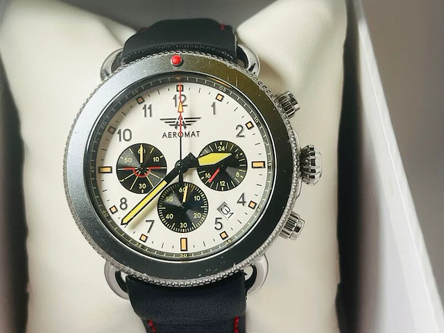 Aeromat pilot chronograph mechaquartz herenhorloge - afbeelding 2 van  7