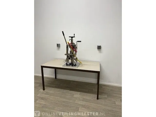 Aerosol afvulmachine pamasol, 2016/100, bouwjaar 2021 - afbeelding 4 van  14