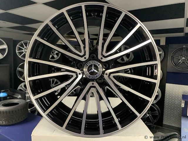 Aez berlin aluminium velgenset - 5x112 8.5j et46 - afbeelding 2 van  2