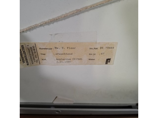 Afbeelding in lijst, e. fleer, afwachtend, 1980 - afbeelding 6 van  6