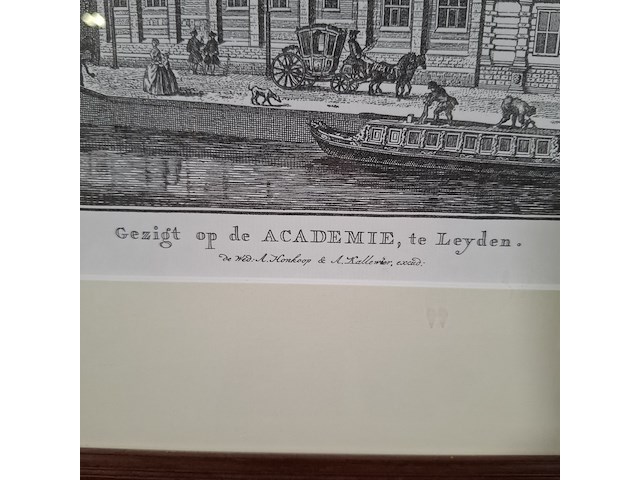 Afbeelding in lijst, gezigt top de academie te leide - afbeelding 5 van  9