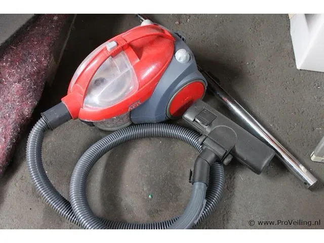 Afik stofzuiger model bsc-2400w.59 - afbeelding 1 van  3