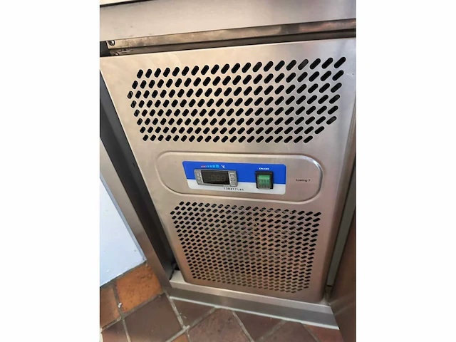 Afinox koelwerkbank 2-deurs onderbouw - afbeelding 3 van  4