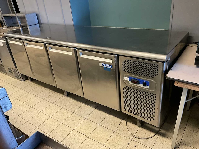 Afinox tavtrx 50 4 tn koelwerkbank - afbeelding 1 van  7