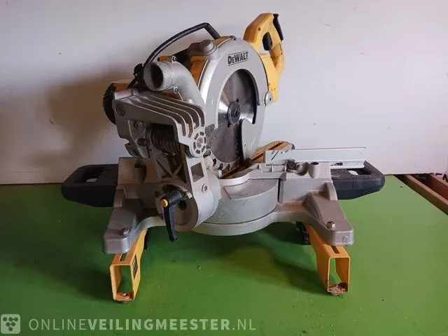 Afkort- en verstekzaagmachine met onderstel dewalt, dws778qs - afbeelding 1 van  13
