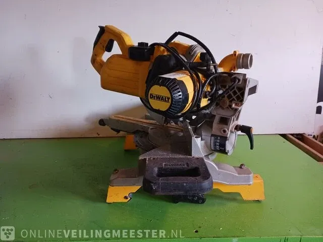 Afkort- en verstekzaagmachine met onderstel dewalt, dws778qs - afbeelding 10 van  13