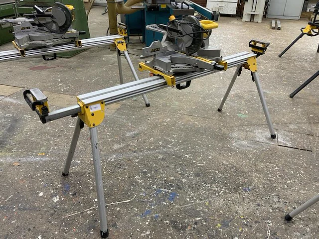 Afkortcirkel zaag, dewalt, dw712-qs - afbeelding 1 van  5