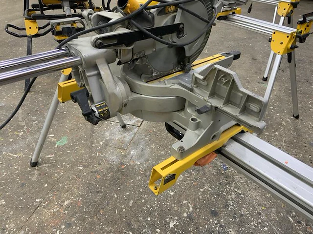 Afkortcirkel zaag, dewalt, dw712-qs - afbeelding 4 van  5
