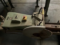 Afkortcirkelzaagmachine - afbeelding 5 van  7