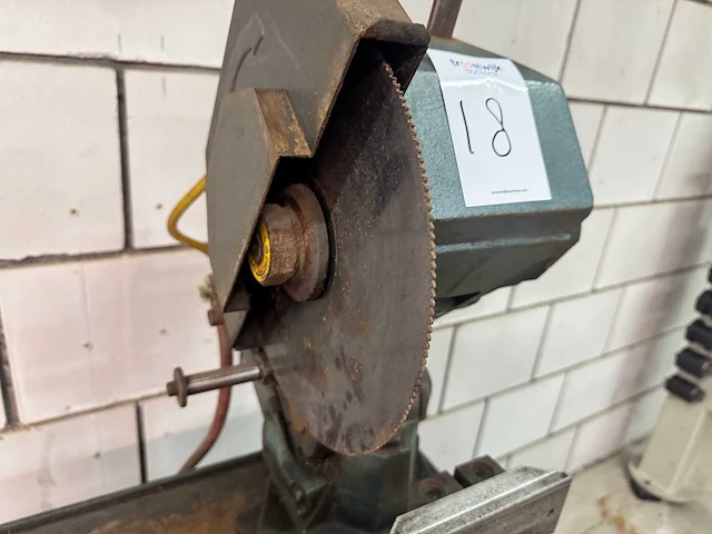 Afkortcirkelzaagmachine - afbeelding 4 van  4