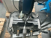 Afkortcirkelzaagmachine - afbeelding 8 van  9