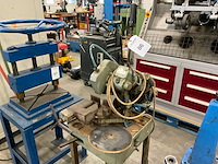 Afkortcirkelzaagmachine - afbeelding 4 van  7