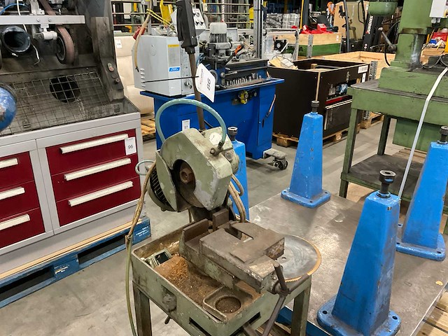 Afkortcirkelzaagmachine - afbeelding 5 van  7