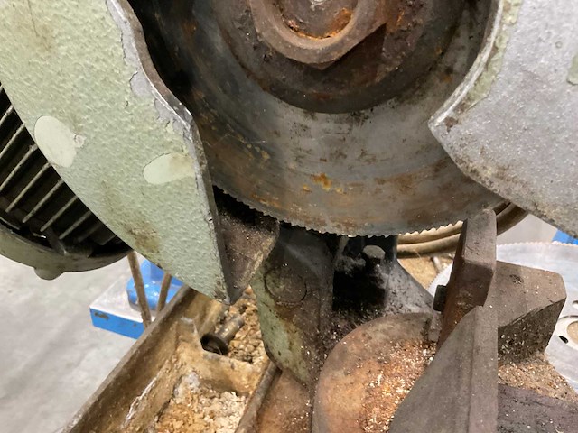 Afkortcirkelzaagmachine - afbeelding 6 van  7