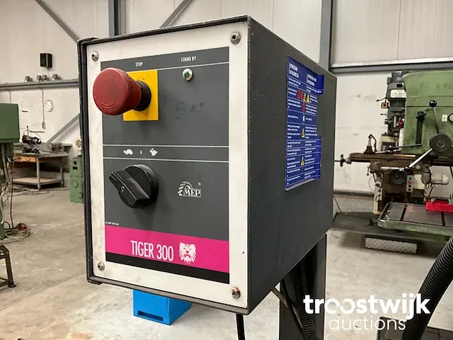 Afkortcirkelzaagmachine - afbeelding 6 van  8
