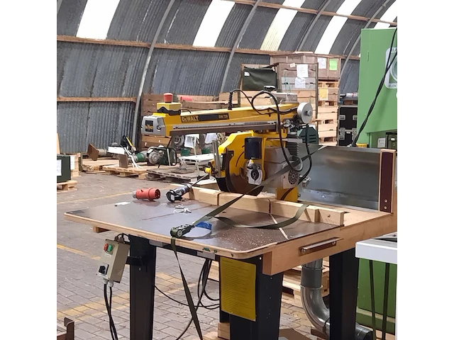 Afkortzaag, dewalt, dw729, 2003 - afbeelding 2 van  12