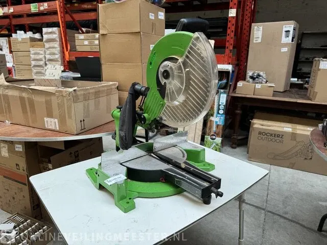 Afkortzaag met tafel 1800w zipper - afbeelding 1 van  7