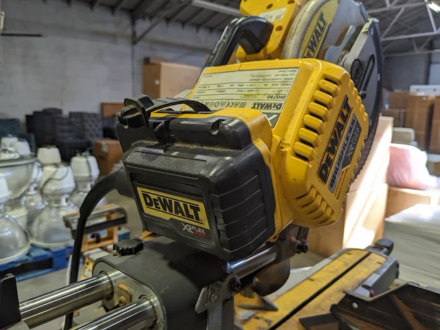 Afkortzaagmachine op onderstel, dewalt, dhs780 type20 - afbeelding 8 van  18