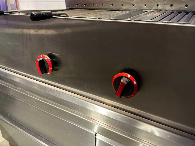 African lavasteengrill - afbeelding 5 van  5