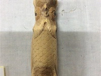 Afrikaans: houten beeld (uil) - afbeelding 3 van  3