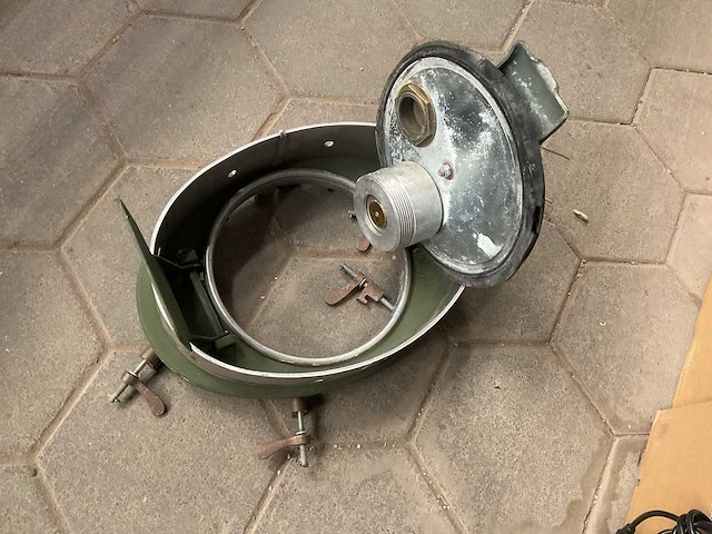 Afsluiter - afbeelding 4 van  4