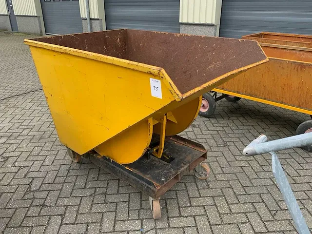 Afval kiepbak - afbeelding 1 van  4