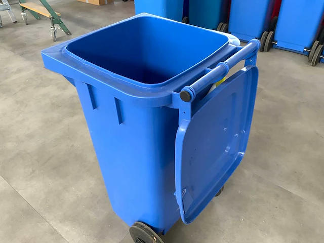 Afvalcontainer 120l (33x) - afbeelding 3 van  13