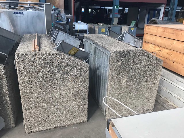 Afvalcontainer (14x) - afbeelding 1 van  9