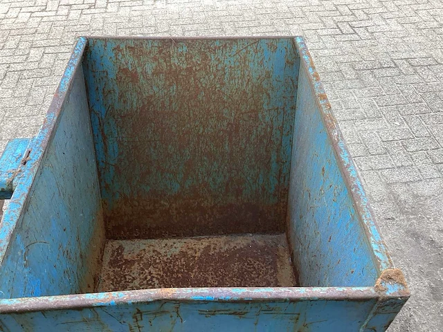 Afvalcontainer - afbeelding 5 van  5