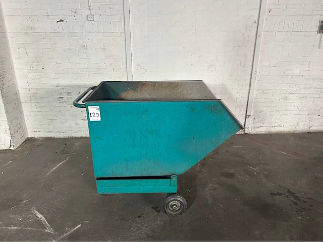 Afvalcontainer - afbeelding 2 van  5