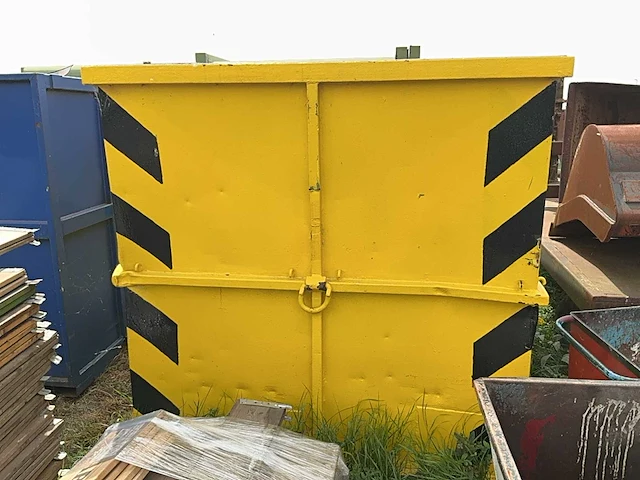 Afvalcontainer - afbeelding 3 van  5