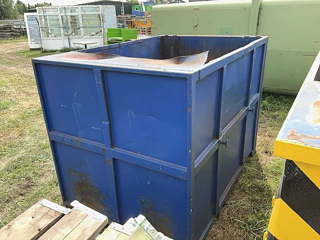 Afvalcontainer - afbeelding 6 van  6