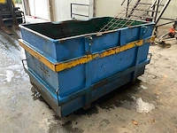 Afvalcontainer - afbeelding 3 van  5