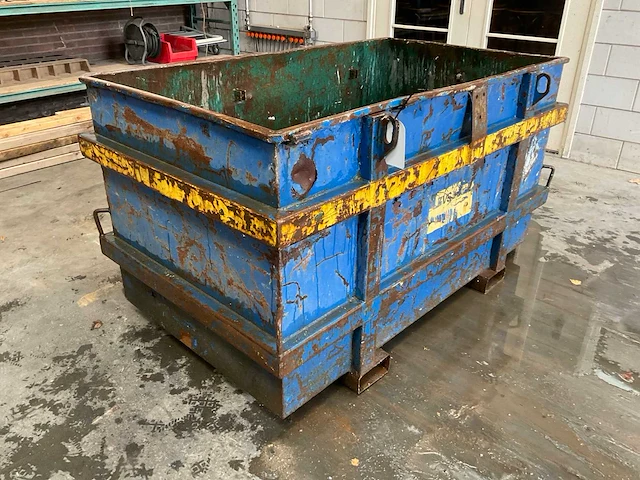 Afvalcontainer - afbeelding 1 van  4