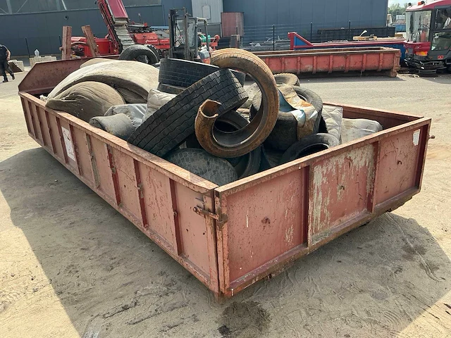 Afvalcontainer - afbeelding 4 van  9