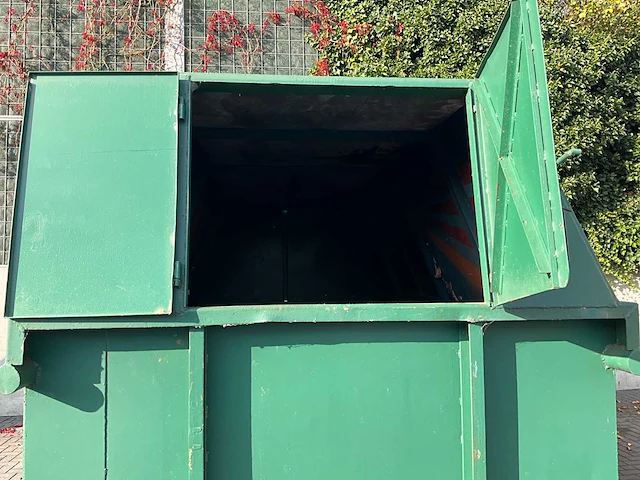 Afvalcontainer - afbeelding 4 van  15