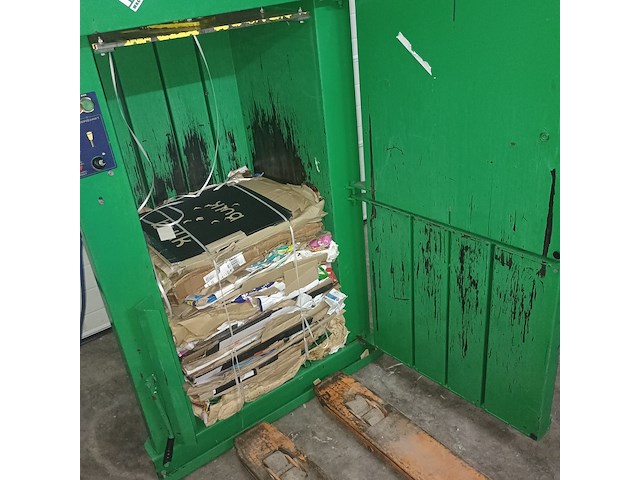 Afvalpers | papierpers | balenpers, macfab, 75, groen, 2006 - afbeelding 8 van  9